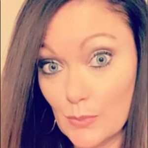 Meet your Posher, Mandy